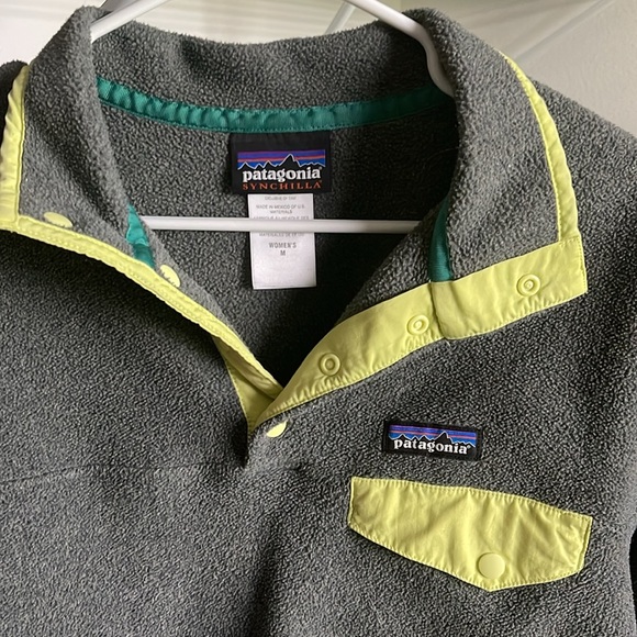 Patagonia Synchilla gray and lime green - Picture 2 of 3